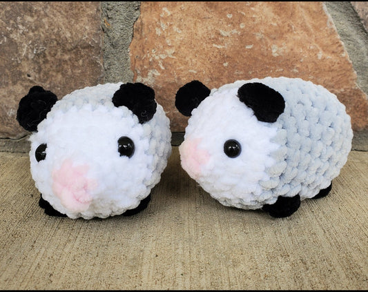 Handmade Crochet Opossum Plush – Cute and Cuddly Gift